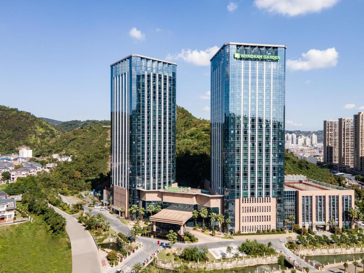 Wyndham Garden Yuhuan Downtown Hotell Taizhou  Eksteriør bilde