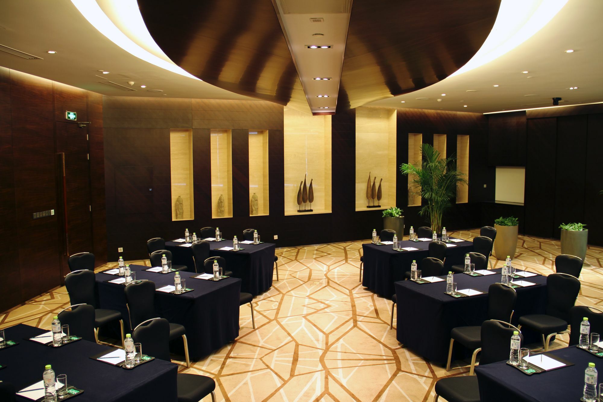 Wyndham Garden Yuhuan Downtown Hotell Taizhou  Eksteriør bilde